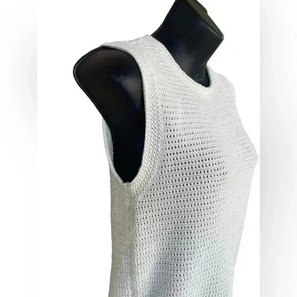 Ann Taylor women’s crochet Crewneck Pointelle Sweater Tank white sz small 100% - Picture 4 of 7
